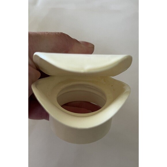 Vintage Log Cabin Syrup Dispenser Pitcher Glass 9" Tall - Picture 7 of 8